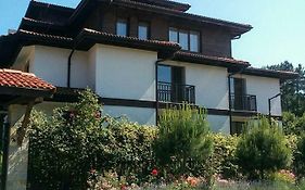 Limani Guest House